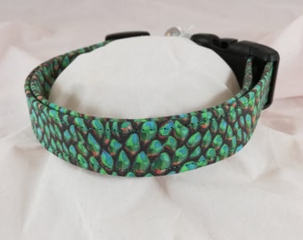 Psychedelic Dragon scales collar for dogs, cats or pets.