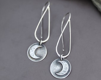 Crescent Moon Ohrringe | Silber Mond Ohrringe | Silberohrringe | Mond Ohrringe | Silberne Einfädler Ohrringe | Himmlischer Schmuck