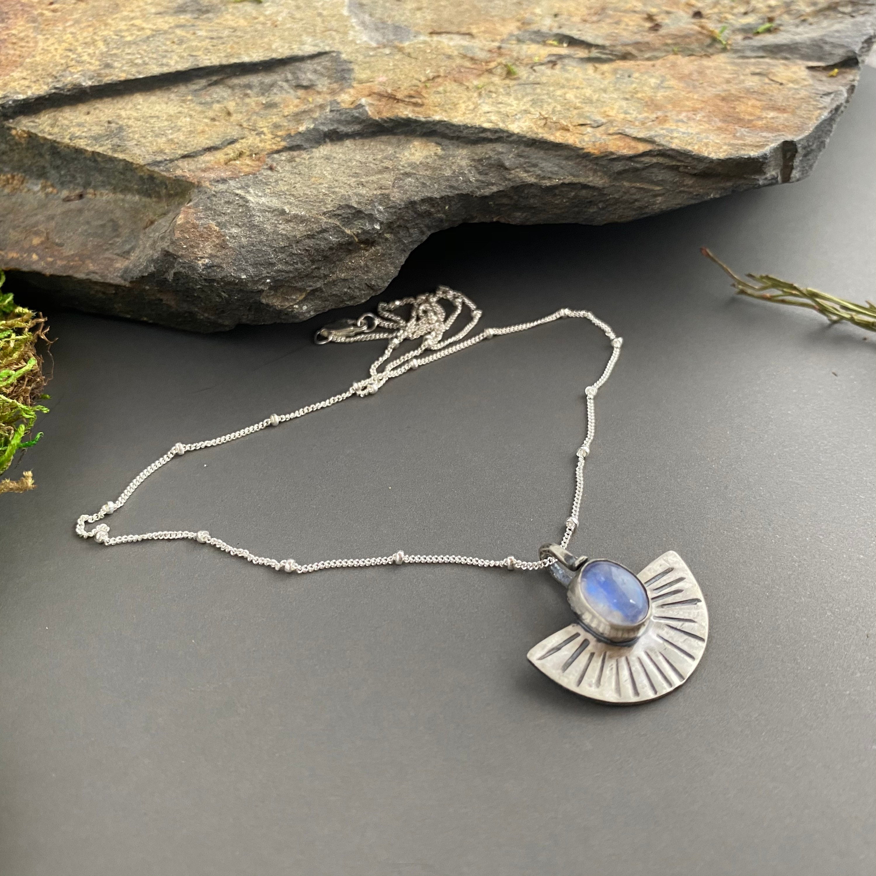 Under Luna Silver Moonstone Necklace - Etsy