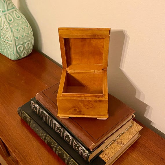 Ussr wooden box - Gem