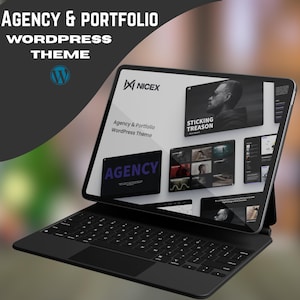 Puede incluir: Una tableta negra con un teclado adjunto muestra un diseño de sitio web. La pantalla muestra el texto "AGENCY & PORTFOLIO WORDPRESS THEME" y la marca "NICEX". El diseño del sitio web presenta una combinación de colores oscuros con imágenes y texto.