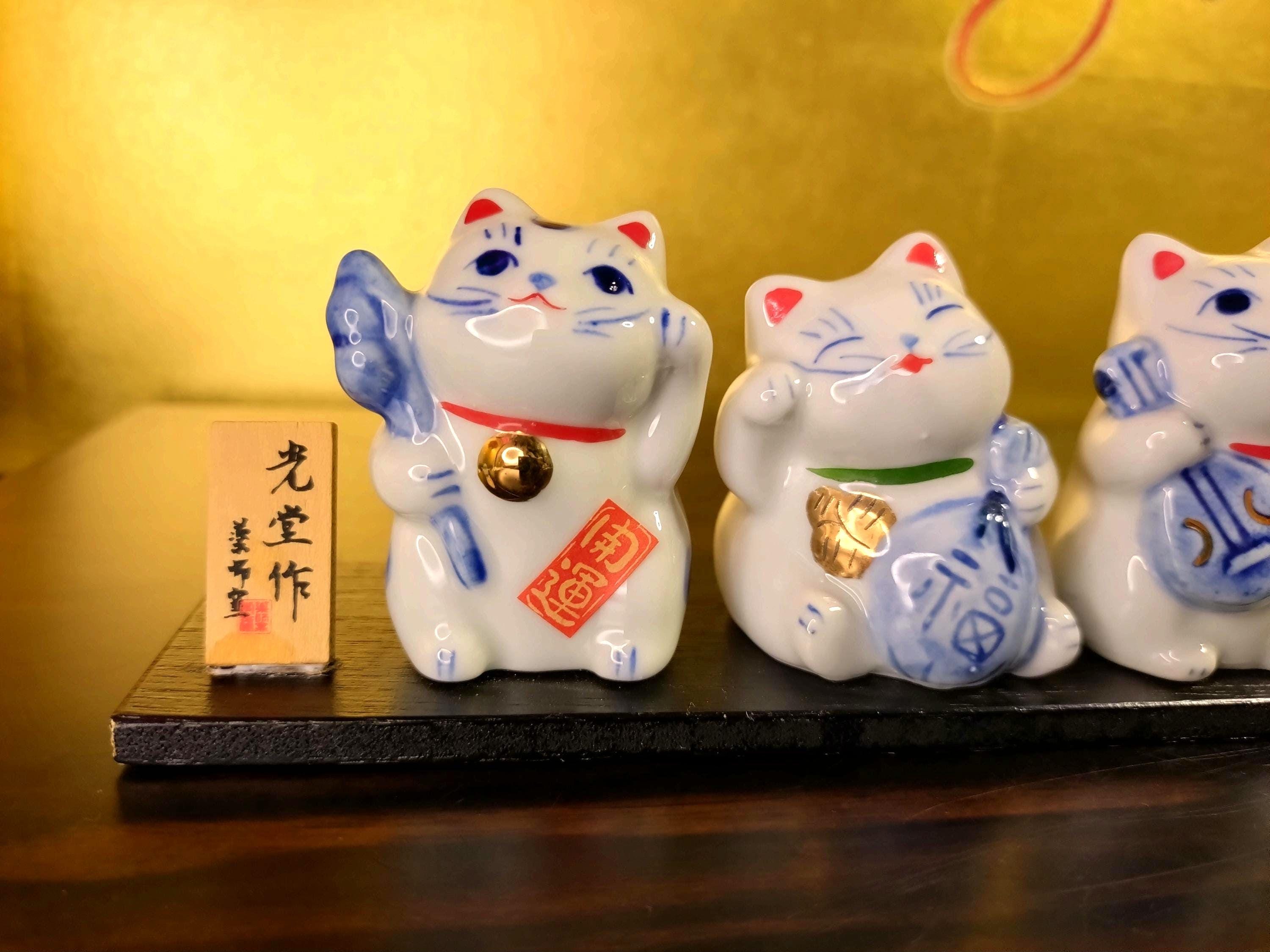 ヴィンテージ 七福猫フィギュアセット：セラミック製招き猫装飾 - Etsy