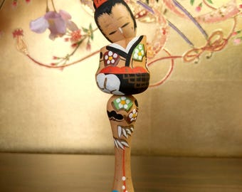山岸梅吉作のヴィンテージこけし人形：竹細工の木製置物 - Etsy 日本