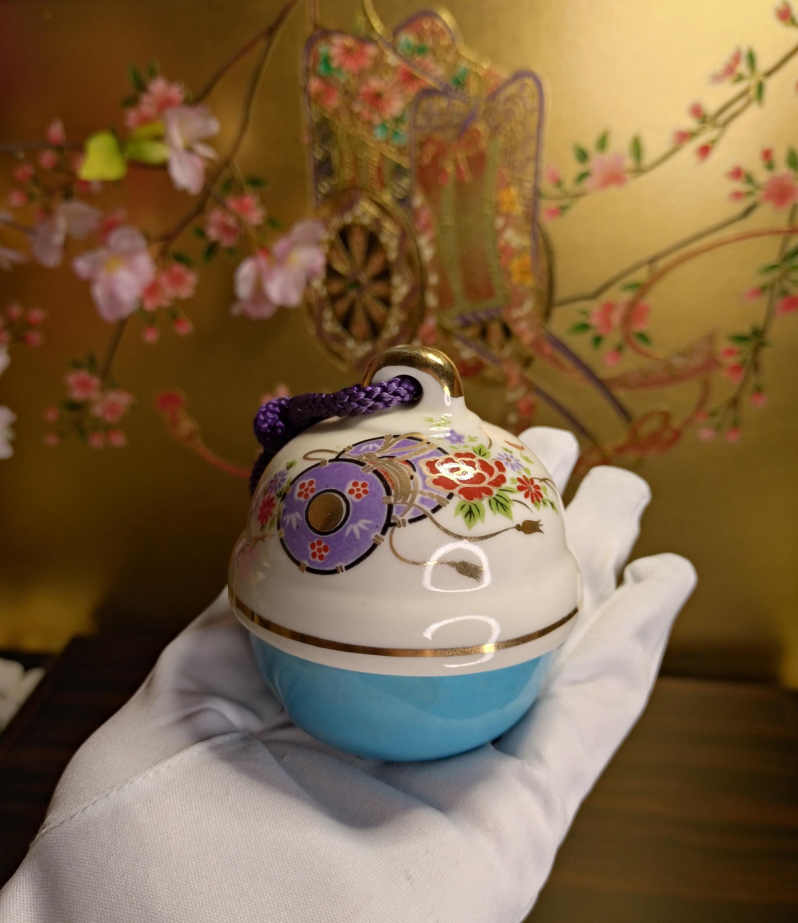 伝統的な日本の陶器人形 九谷焼 ヴィンテージ 九谷焼 陶器ベル | 手描き花柄 | 日本の伝統工芸