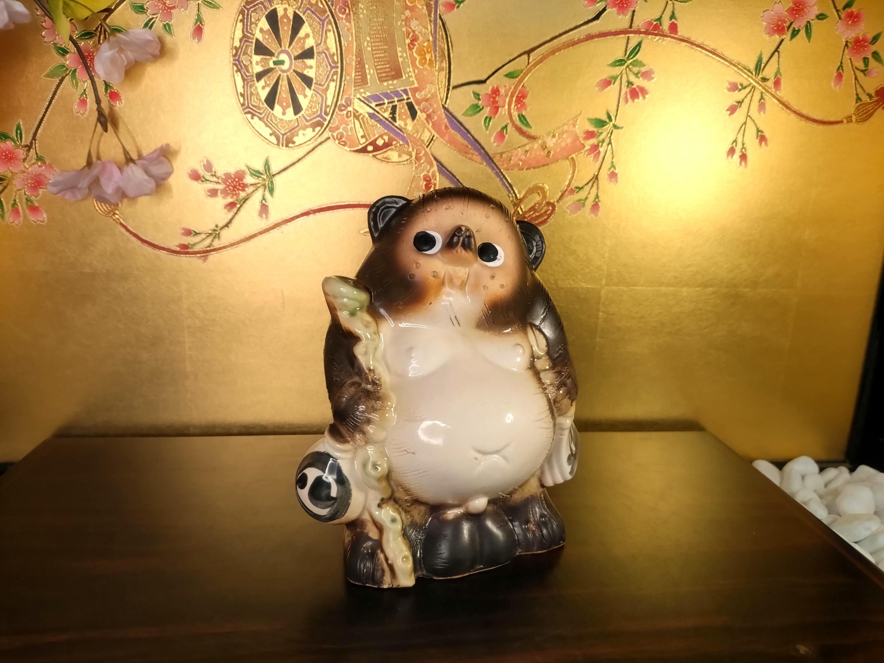 Vintage Japanese Tanuki Ceramic Figurine: Shigaraki Style Lucky