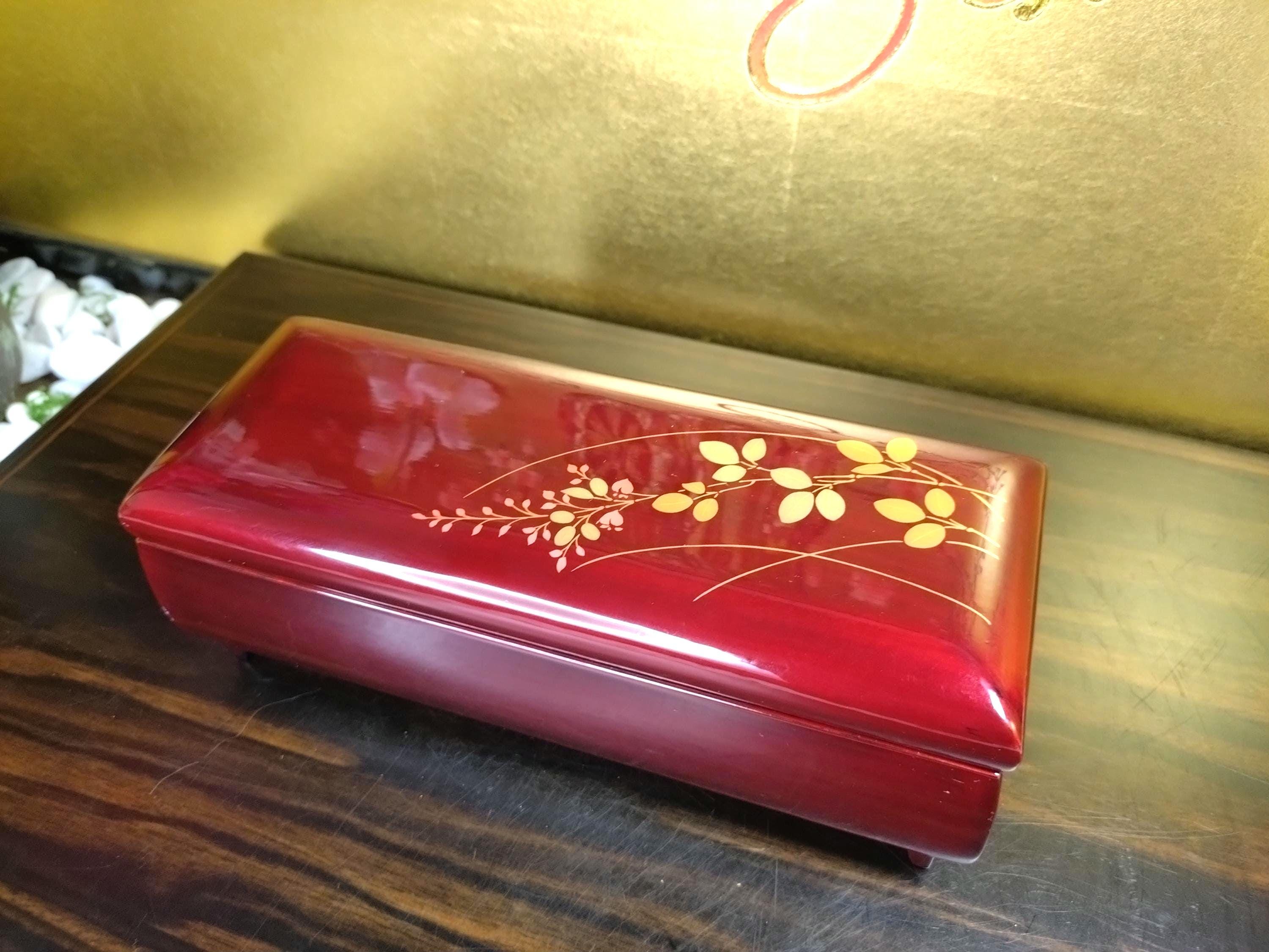 Vintage Tamamushi Lacquer Music Box: 