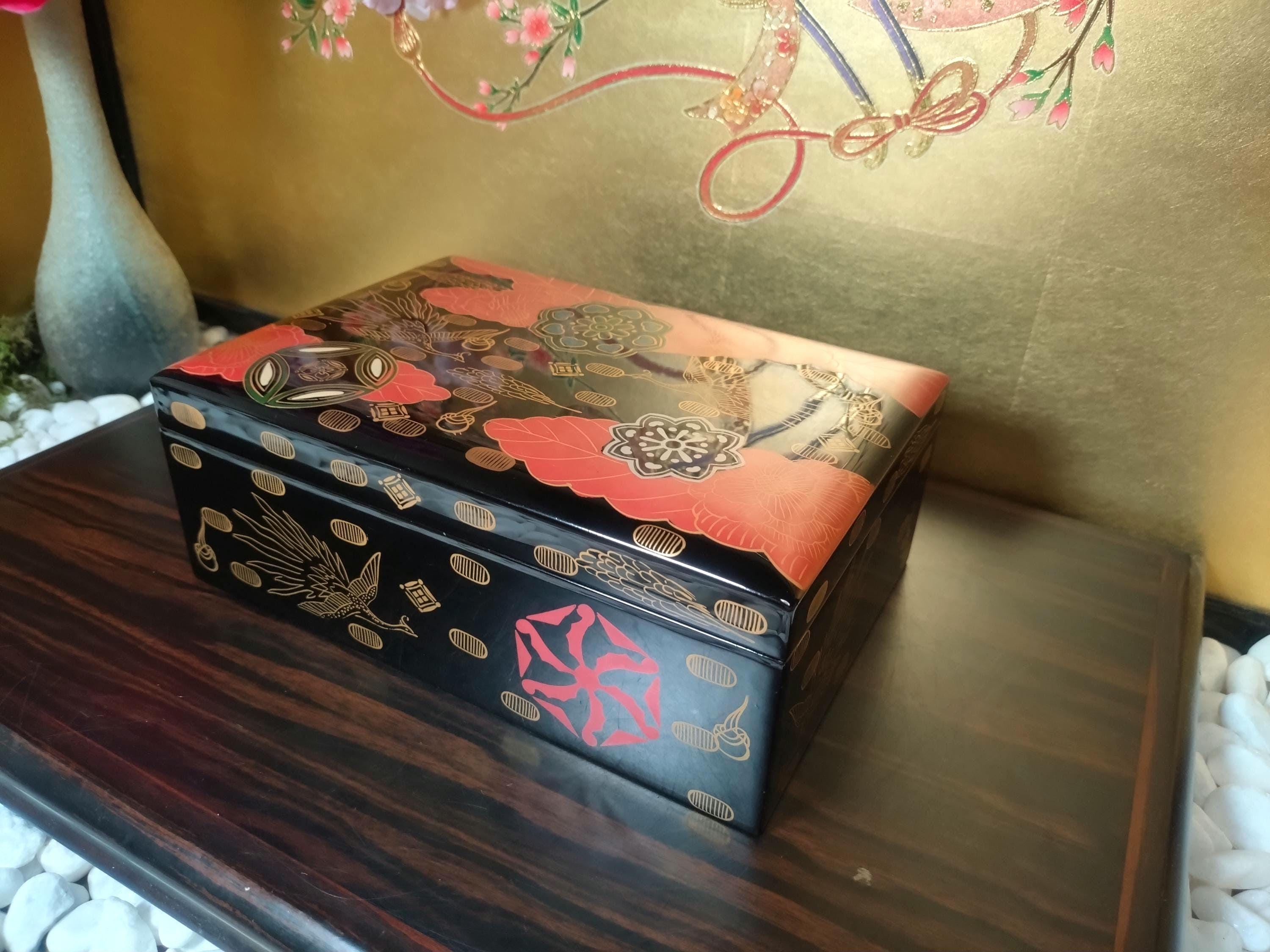 Vintage 1950s Aizu Lacquer Jewelry Box, Nishiki-e Crane Floral