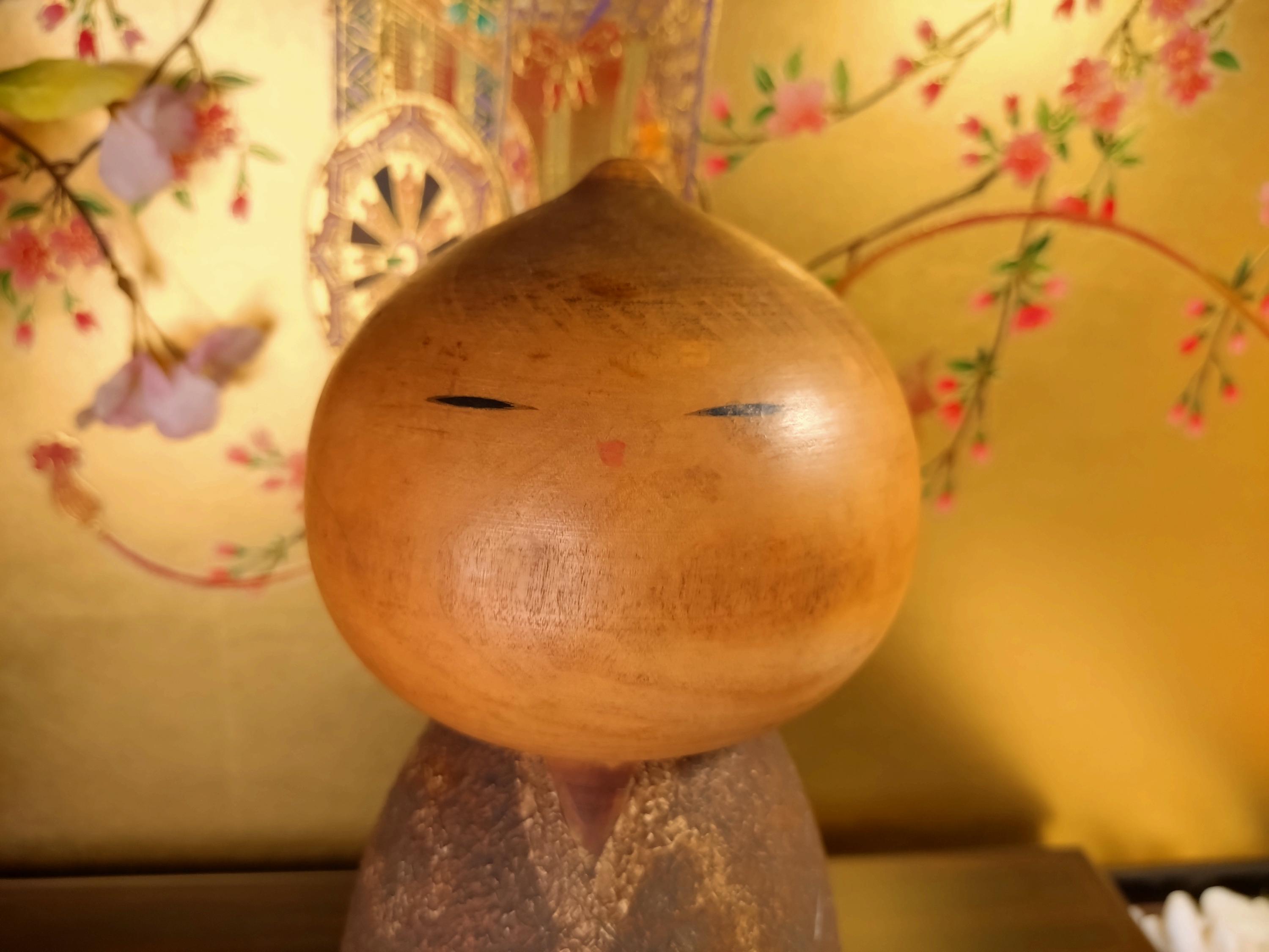 ヴィンテージこけし人形：「無神」渡辺正夫作、サイン入り日本民芸品
