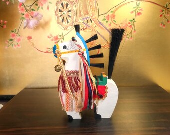 木馬 2頭セット 八幡馬 民芸品 置物 日本製 赤 手描き 手彫り - Etsy 日本