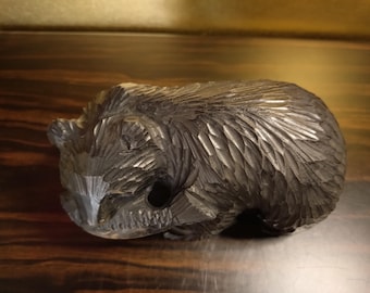 魅力的なヴィンテージの日本の手彫りの熊と鮭 – 北海道民芸品 – 448.5g