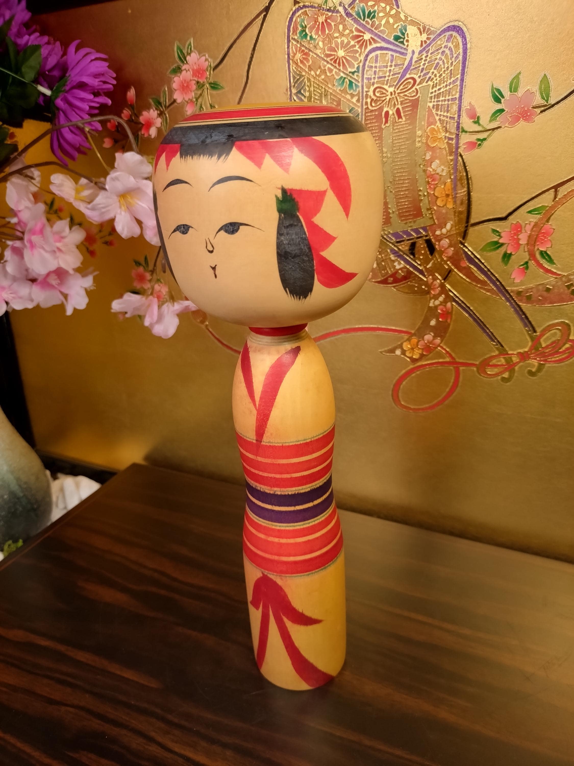石川篤次郎作のヴィンテージこけし人形：サイン入りの日本の民芸品