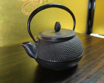 水注□古鉄製 乾隆丙午二月 寿 水差し 急須 獅子耳 茶瓶 鉄瓶 時代物