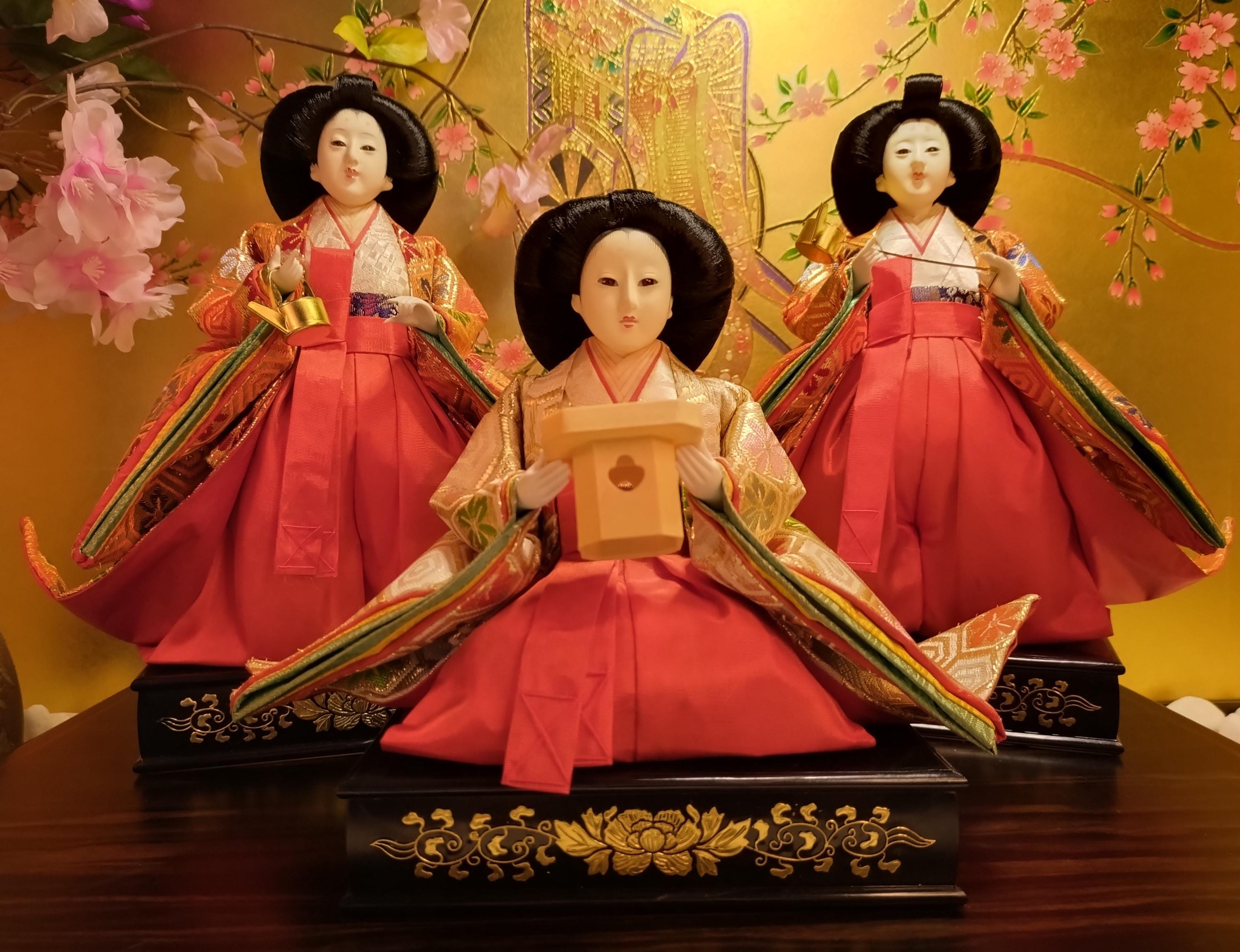 雛人形/Traditional Japanese Hina Doll Set Traditional Japanese Hina Dolls Three Court Ladies Set - Luxurious