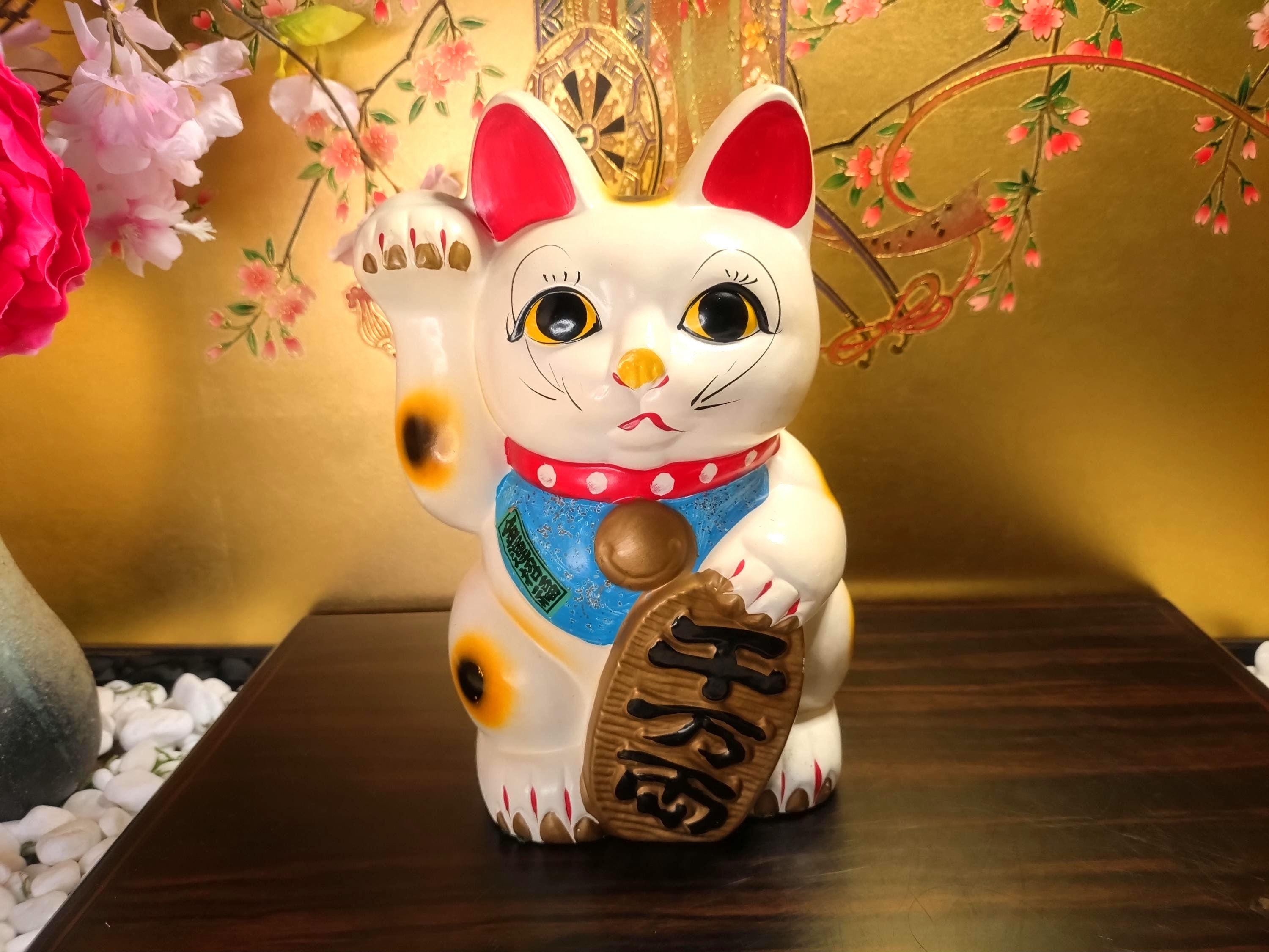 Vintage Japanese Maneki Neko Coin Bank – Lucky Cat Figurine, 1970s