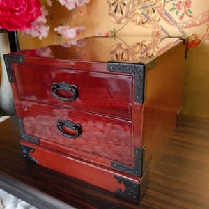 Vintage Japanese Mini Tansu Chest with Drawers | Lacquered Wooden Storage Box | Traditional Japanese Furniture | 1460g