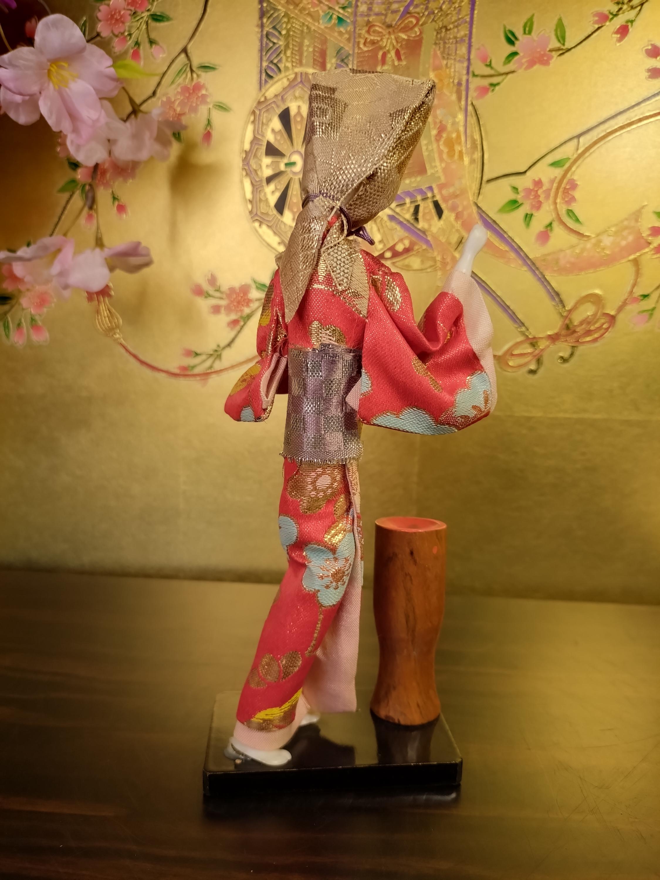 ヴィンテージ日向人形：赤い着物を身に着けた日本の民芸品 - Etsy 日本