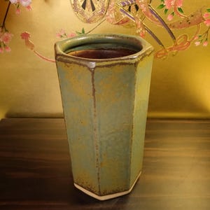 Japanese Mashiko Pottery Vase | Handmade Ceramic Flower Vase | Rustic Wabi-Sabi Decor | Tall Pottery Vase | Japanese Home Decor