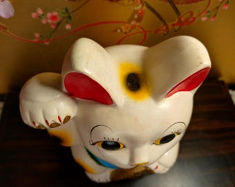 Vintage Japanese Maneki Neko Coin Bank – Lucky Cat Figurine, 1970s
