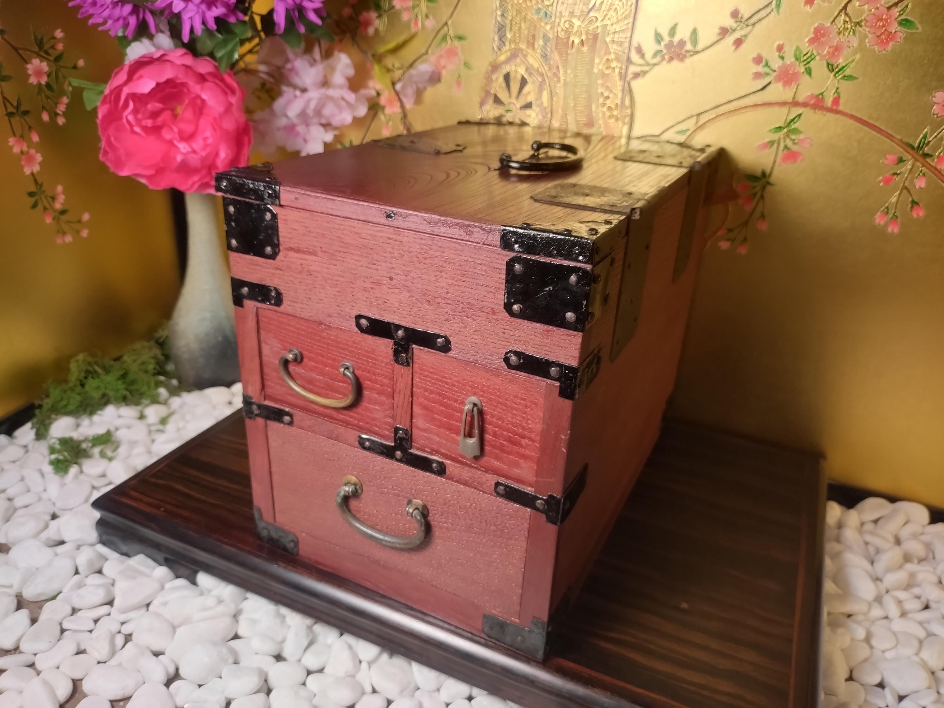 Japanese calligraphy　花と石の墨書掛軸 木製収納ケース付き Antique Japanese Calligraphy Box - Etsy