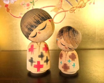昭和レトロ　竹司人形　日本人形　竹細工　和風インテリア　雑貨　こけし 山岸梅吉作のヴィンテージこけし人形：竹細工の木製置物 - Etsy 日本