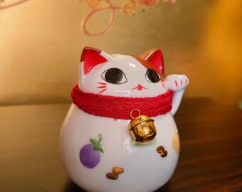 招き猫 貯金箱 陶器製 置物　レトロ　ビンテージ ヴィンテージ日本製招き猫陶器貯金箱 – 幸運の猫の置物 - Etsy 日本