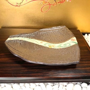 Ryuhou Kiln Triangular Plate: Iron Glaze Japanese Pottery Serving Dish