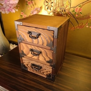 Vintage Japanese Mini Chest of Drawers – Yakisugi Wood Tansu with 3 Drawers – Traditional Small Wooden Storage Box – 815g