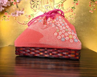 Vintage Japanese Ceramic Floating Ornaments: Hand-painted Zen
