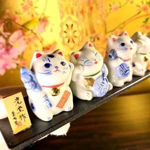Vintage Seven Lucky Cats Figurine Set: Ceramic Maneki Neko Decor