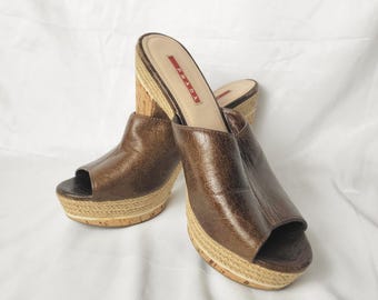 Vintage Archive Prada Early 2000s Black Leather Kitten Heel Mules