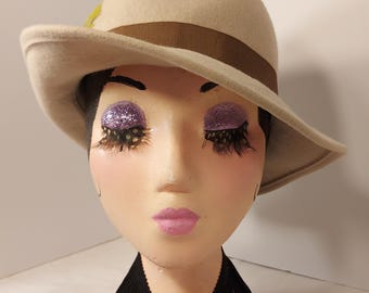 Vintage Beige Wool Felt Hat With Brown Ribbon, Made in USA  display picture 1