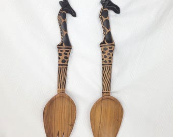 Vintage Hand Carved African Wooden Salad Servers Giraffe Spoon and Fork Set Wood Serving Utensils Boho Kitchen Decor Safari