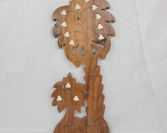 Hand-Carved Wooden Palm Tree Key Holder - 5 Metal Hooks - Vintage Sheesham Wood Wall Hanging -Brass Inlay Entryway Organizer - Boho Decor