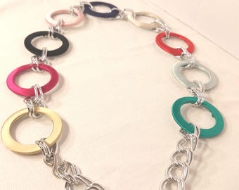 80s Vintage Gold Chain ESCADA Charm Belt Gold Metallic  display picture 2