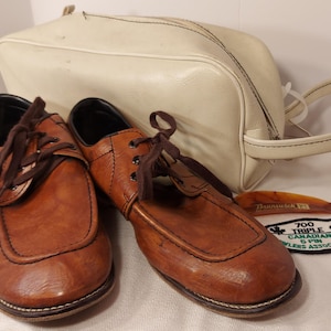 Vintage 1960/70&#39;s Brunswick OA Men&#39;s Brown Bowling Shoes With Vinyl Case Leather/Rubber Soles Lace Up Shoehorn Bowling Patch MCM Retro