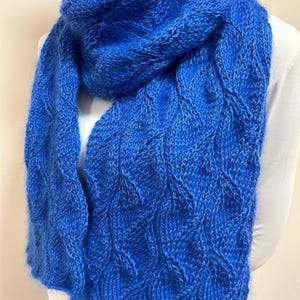 Knitting Scarf Pattern - Easy to follow instructions - Instant PDF Download - Perfect gift or personal assessory