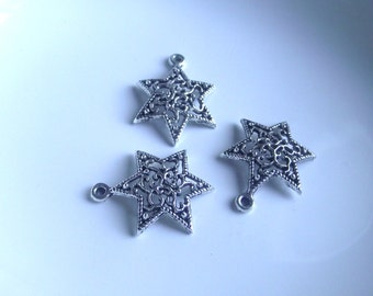 Star pendant Components 3 piece 24mm  star set dark silver Component Destash