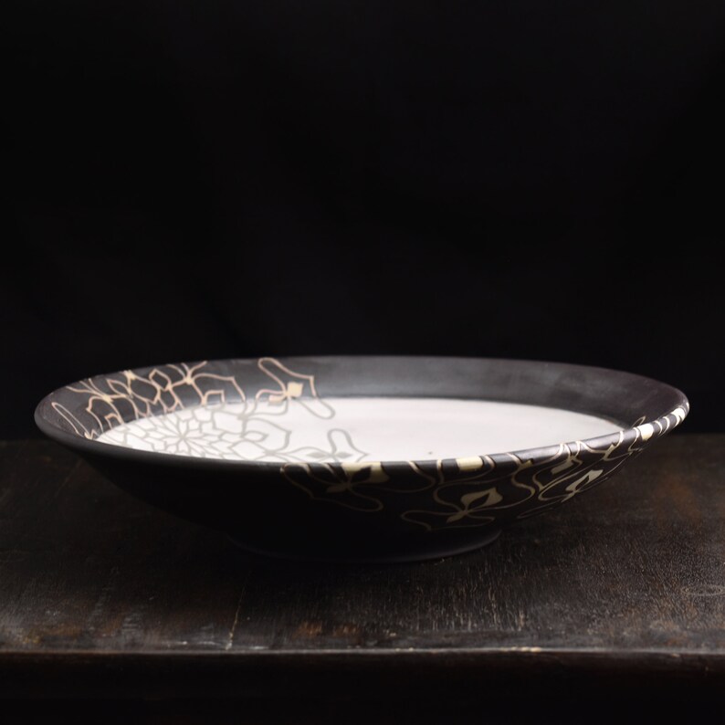 Large bowl large salad bowl black and white bowl contemporary Etsy