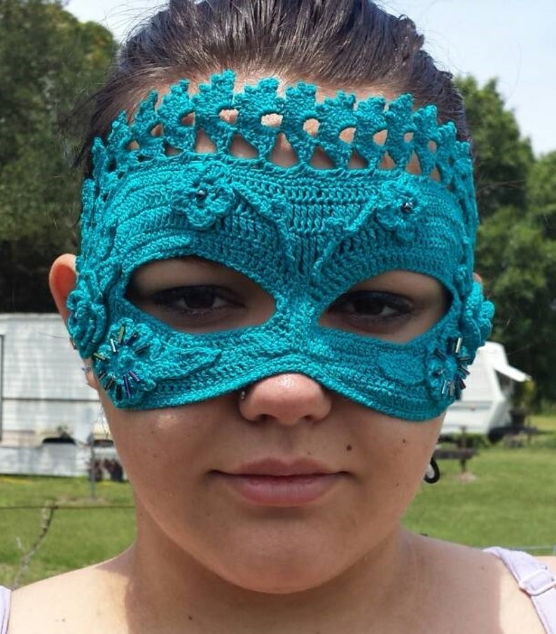 Ornate Mardi Gras Mask Crochet Pattern PDF INSTANT DOWNLOAD. image 4