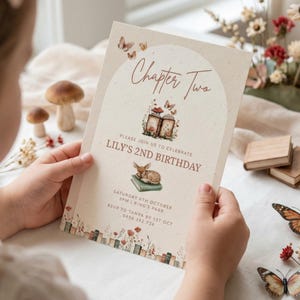 Kapitel zwei Geburtstagseinladung, Waldtiere 2. Geburtstag einladen, Buch-Themen-Party, bearbeitbare zweite Geburtstagseinladungsvorlage