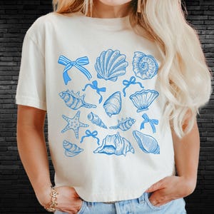 Beachy Vibes Unisex T-Shirt, Cute Sea Shell Graphic Tee, Summer Wardrobe Staple, Coastal Outfit, Ideal Beach Day Shirt, Nautical Gift