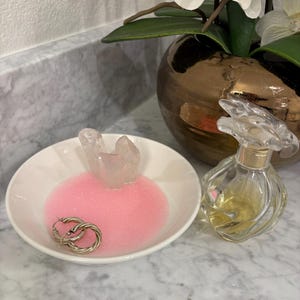 Pink Glitter Quartz Ring Dish: Ceramic Jewelry Holder