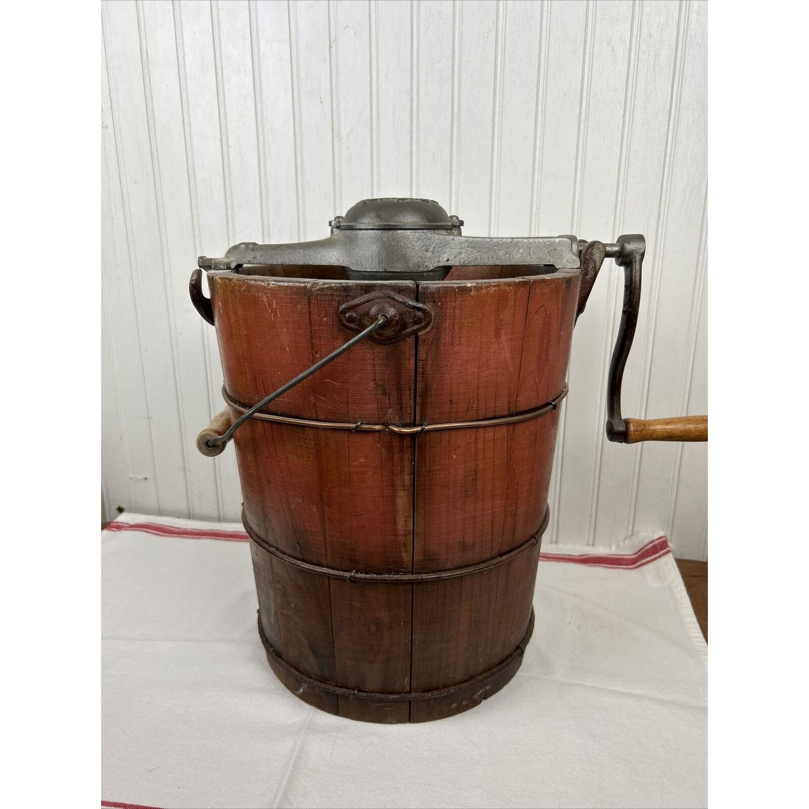 Vintage Antique White Mountain Hand Crank Ice Cream Freezer www.np.gov.lk