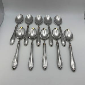 Set of 10 Oneida Stainless Steel SHERATON Place Soup Spoons
