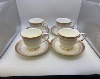Set of 4 Lenox Bone China CLASSIC ELEGANCE Cups & Saucers
