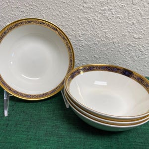 Royal Doulton England Bone China HARLOW Fruit / Dessert Bowls Set of 4