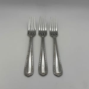 Set of 3 Hampton 18/10 Stainless Steel NOBILITY Place Forks