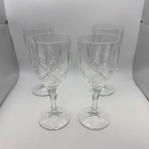 Set of 4 Gorham Crystal LADY ANNE SIGNATURE Wine Glasses
