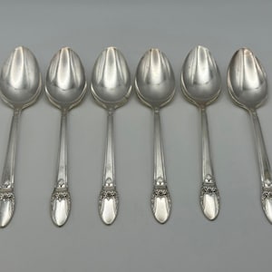 1847 Rogers International Silverplate FIRST LOVE Set of 6 Teaspoons