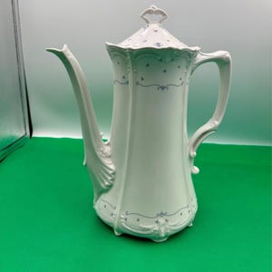 Tirschenreuth Baronesse FLEUR DE LIS Blue Large Coffee Pot